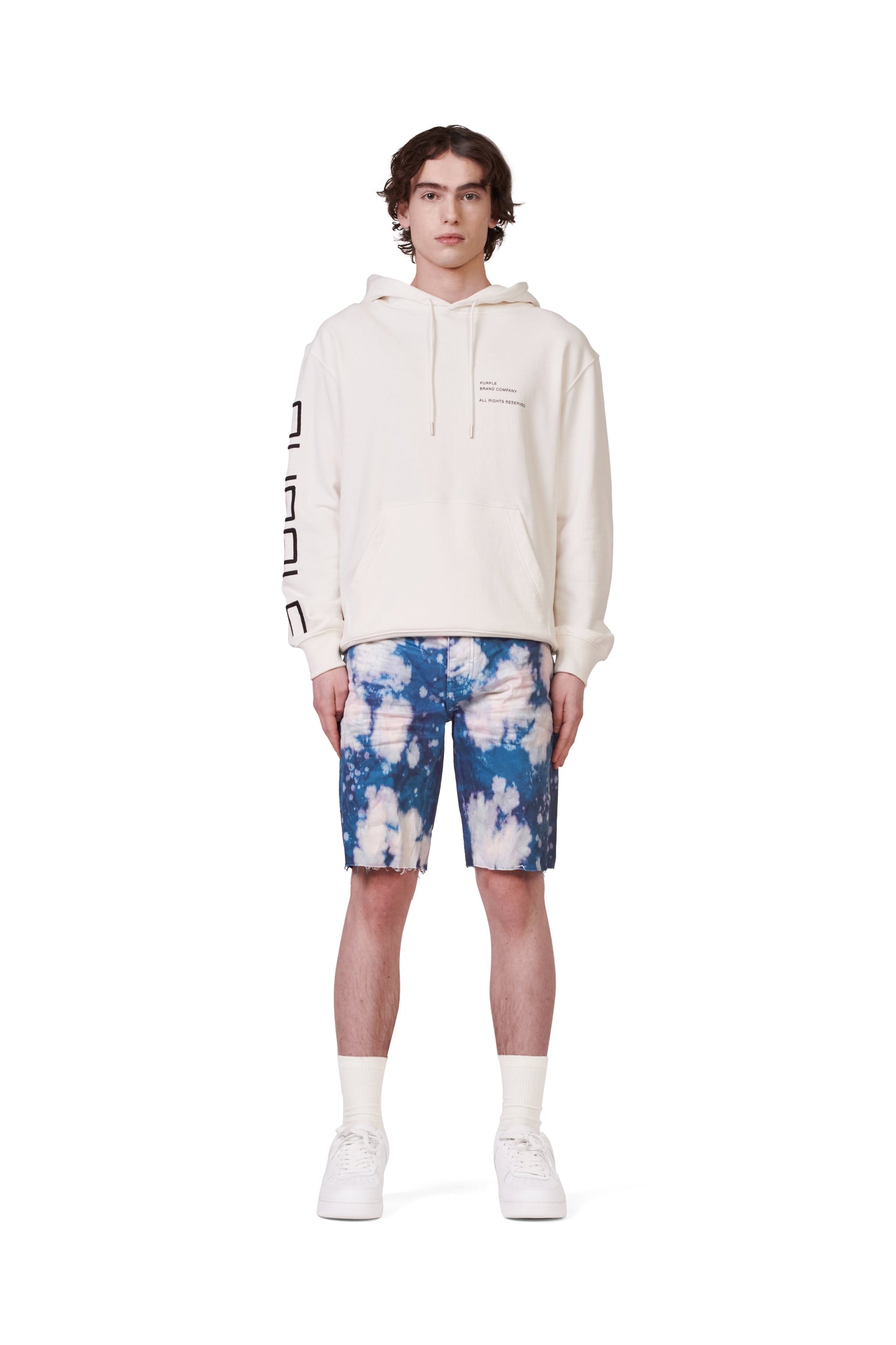 P020 MID RISE SHORT - Blue Dyed Layered Bleach