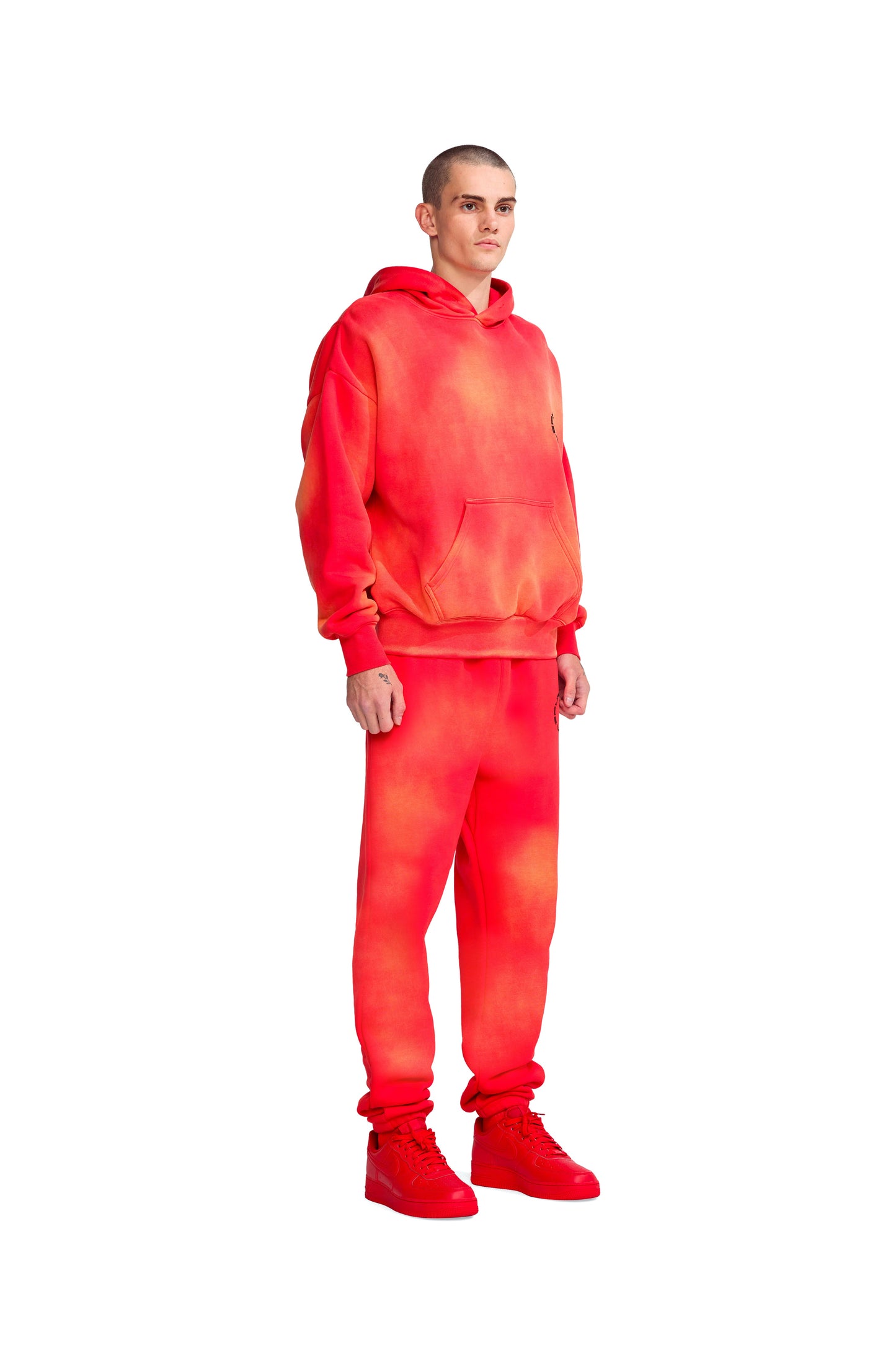 P440 REGULAR FIT SWEATPANT - New World in Fiery Red